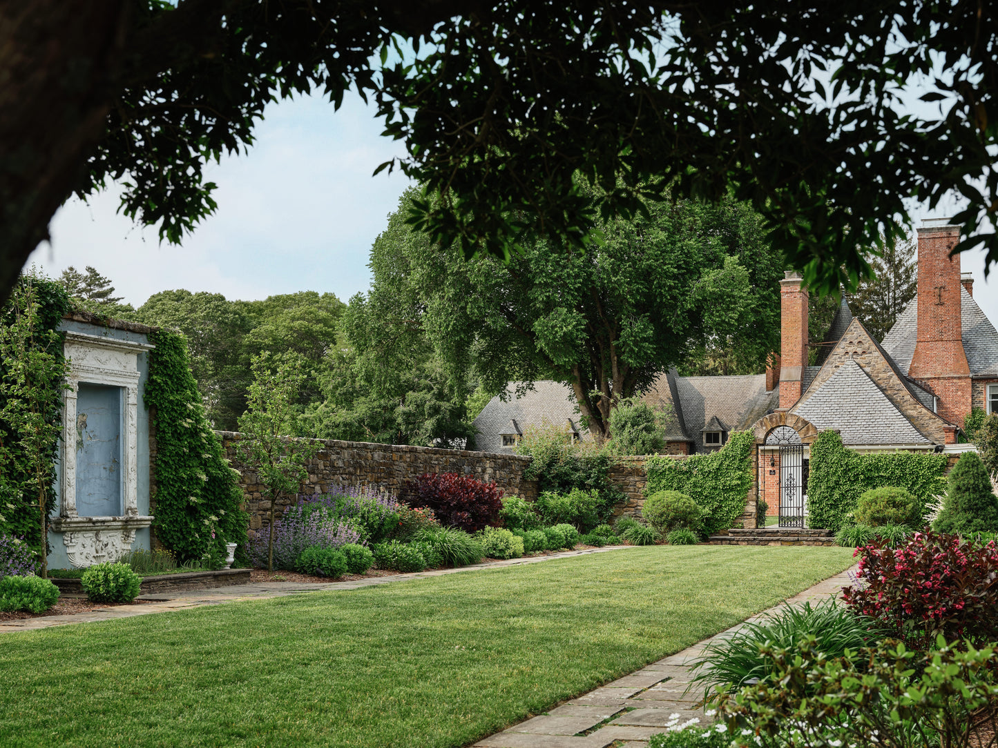 Estate Walkabout Wine Tasting