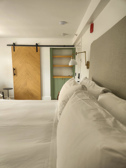 South Wing Accessible King Guestroom