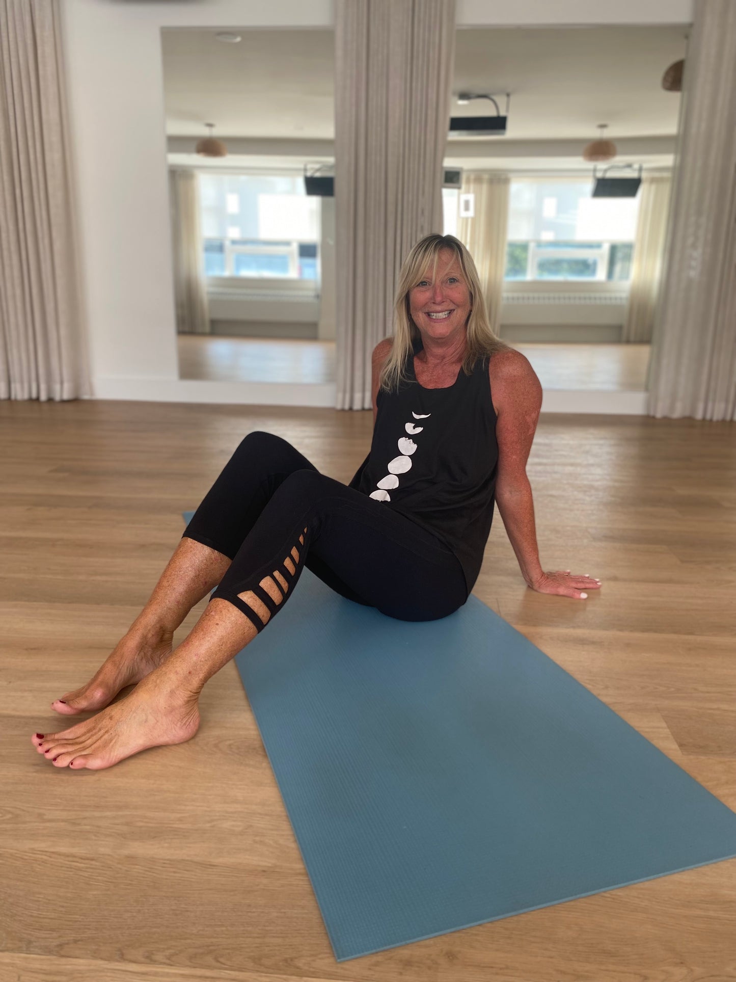 Mat Pilates | Shelly McConnell